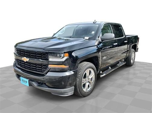 2018 Chevrolet Silverado 1500 Custom