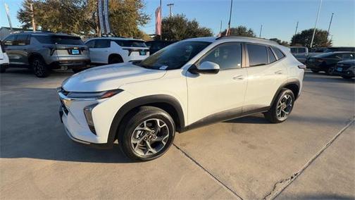 2024 Chevrolet Trax LT