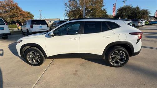 2024 Chevrolet Trax LT