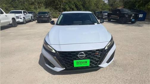 2023 Nissan Altima SR FWD