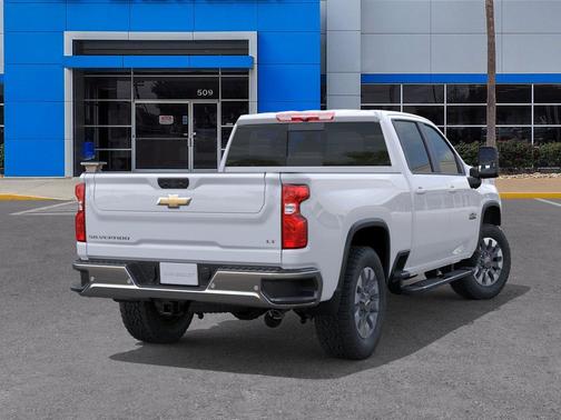 Summit White 2026 Chevrolet Silverado 2500 LT