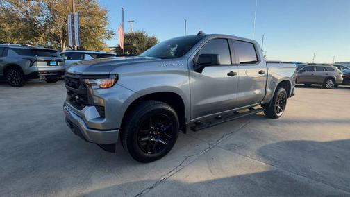 2025 Chevrolet Silverado 1500 Custom