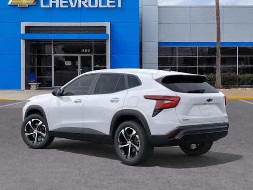 Summit White 2026 Chevrolet Trax FWD 1RS