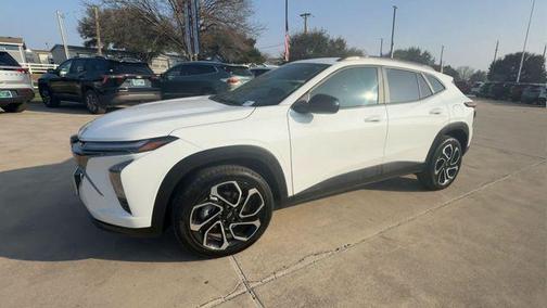 2025 Chevrolet Trax FWD 2RS