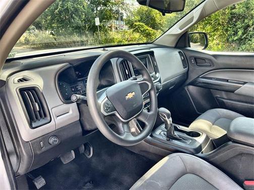 2022 Chevrolet Colorado WT
