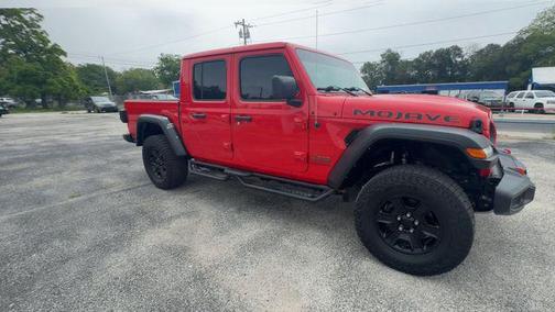 Firecracker Red Clearcoat 2023 Jeep Gladiator Mojave 4x4