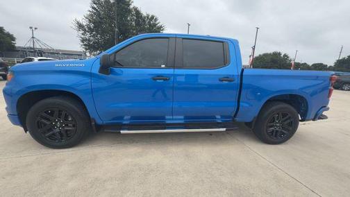 Riptide Blue Metallic 2025 Chevrolet Silverado 1500 Custom