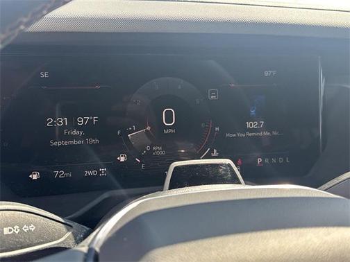 2024 GMC Acadia AWD AT4