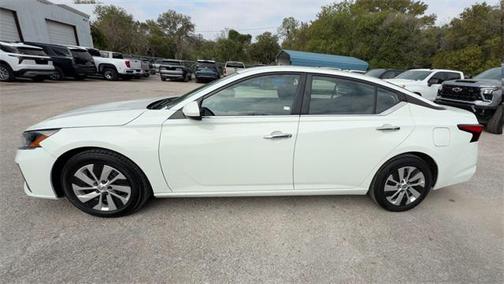 2023 Nissan Altima S FWD