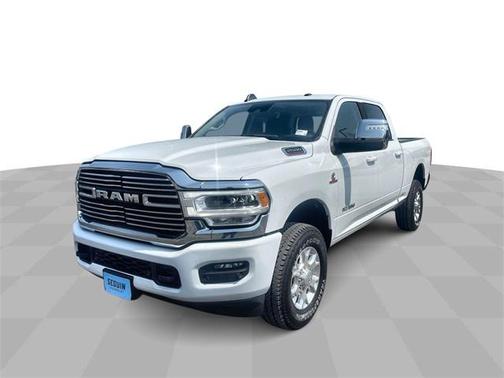 2024 RAM 2500 Laramie Crew Cab 4x4 6'4' Box