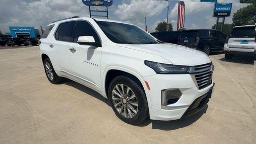 Summit White 2023 Chevrolet Traverse Premier