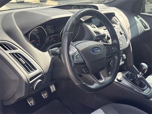 2016 Ford Focus ST