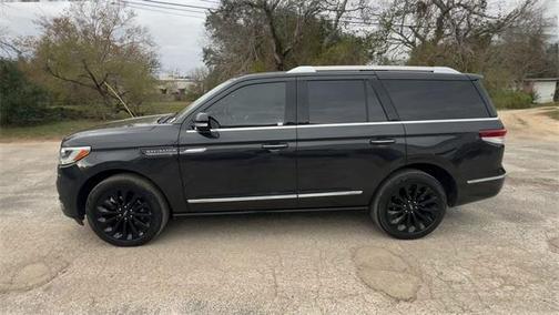 2023 Lincoln Navigator Reserve