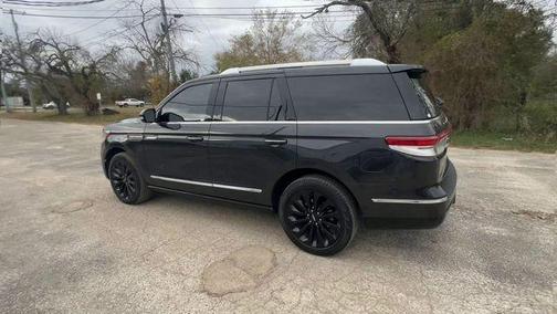 2023 Lincoln Navigator Reserve