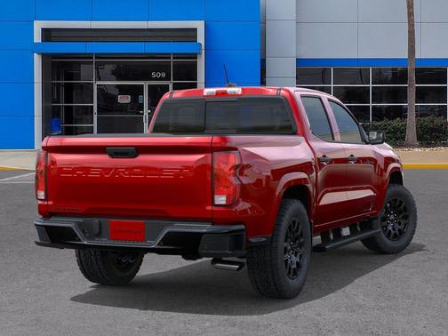 Radiant Red Tintcoat 2026 Chevrolet Colorado WT