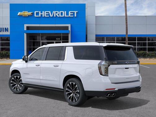 Polar White Tricoat 2026 Chevrolet Suburban High Country, RWD