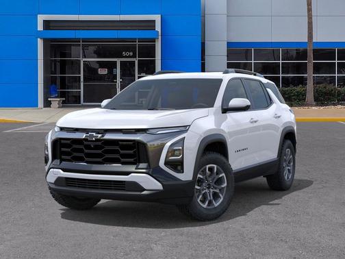 Polar White Tricoat 2026 Chevrolet Equinox FWD ACTIV