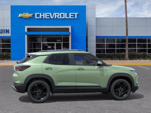 Cacti Green 2026 Chevrolet Trailblazer LT