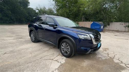 2024 Nissan Pathfinder SV FWD
