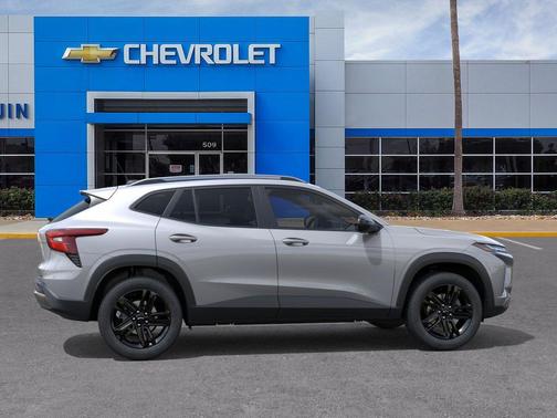 Sterling Gray Metallic 2026 Chevrolet Trax FWD ACTIV