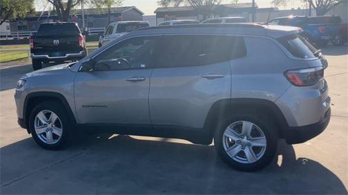 2022 Jeep Compass Latitude