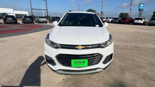 Summit White 2018 Chevrolet Trax LT