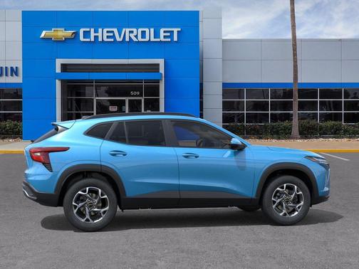 Marina Blue Metallic 2026 Chevrolet Trax LT