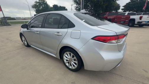 Classic Silver Metallic 2022 Toyota Corolla LE