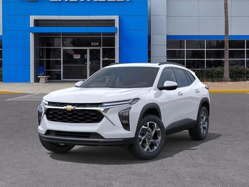 Summit White 2026 Chevrolet Trax LT