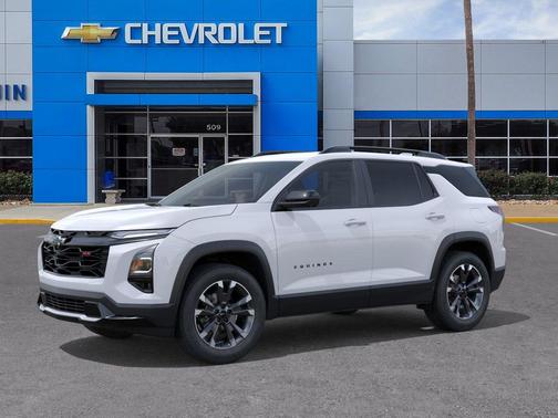 Polar White Tricoat 2026 Chevrolet Equinox FWD RS