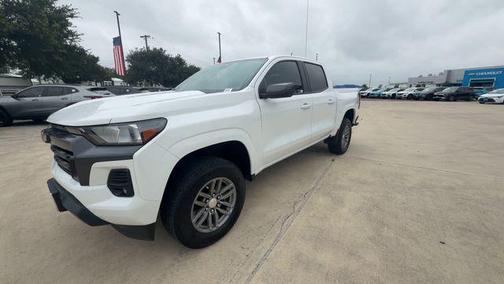Summit White 2023 Chevrolet Colorado LT