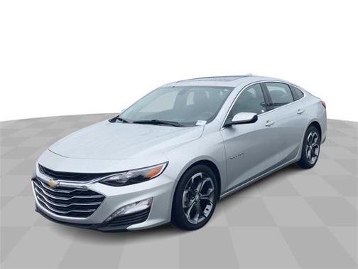 2022 Chevrolet Malibu FWD LT