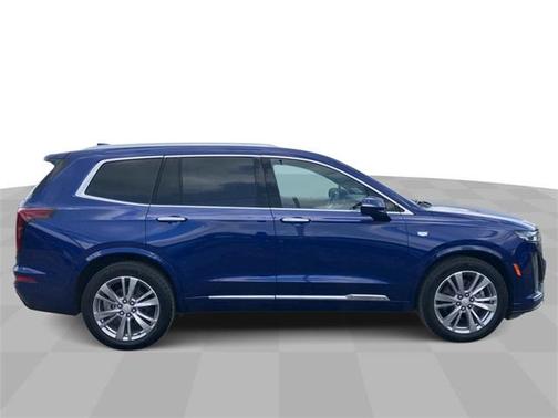 2024 Cadillac XT6 Premium Luxury FWD