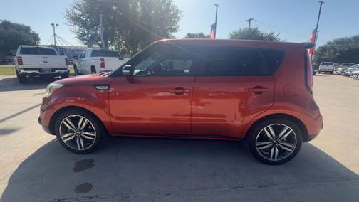 Wild Orange 2018 Kia Soul !