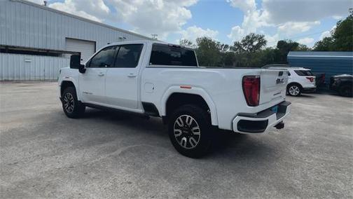 2022 GMC Sierra 2500 AT4