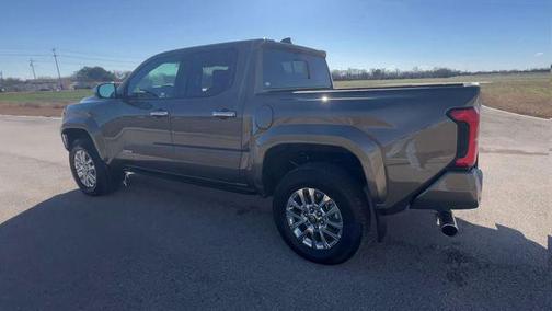 2025 Toyota Tacoma Hybrid Limited