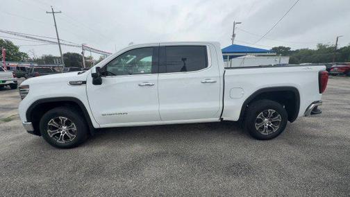 Summit White 2024 GMC Sierra 1500 SLT