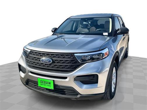 2020 Ford Explorer Base
