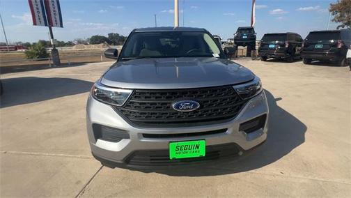 2020 Ford Explorer Base