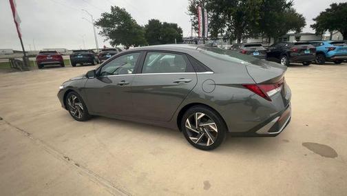 Amazon Gray 2025 Hyundai ELANTRA SEL