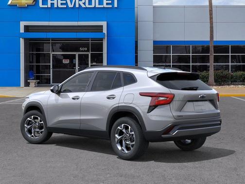 Sterling Gray Metallic 2026 Chevrolet Trax LT