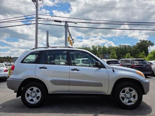Silver 2003 Toyota RAV4 Base