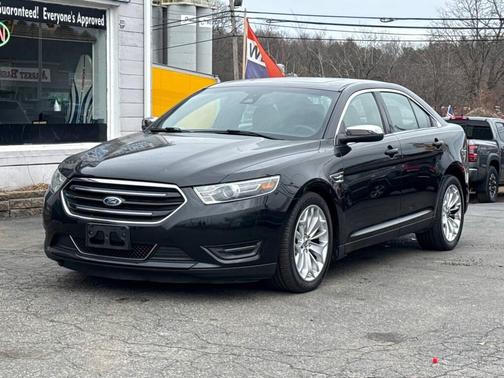 2014 Ford Taurus Limited