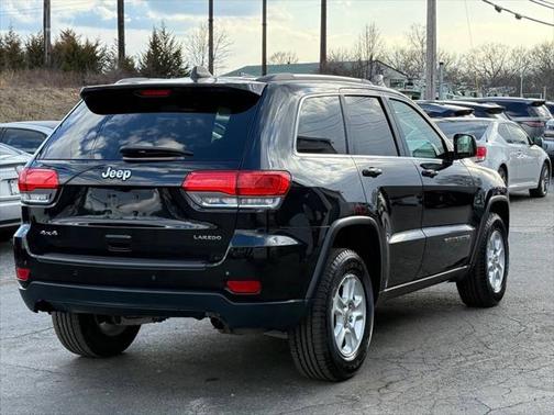 2017 Jeep Grand Cherokee Laredo