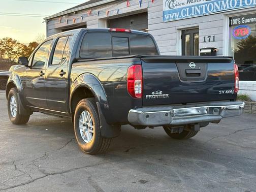 2016 Nissan Frontier SV