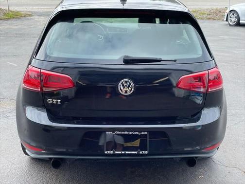 2015 Volkswagen Golf GTI 2.0T S 4-Door