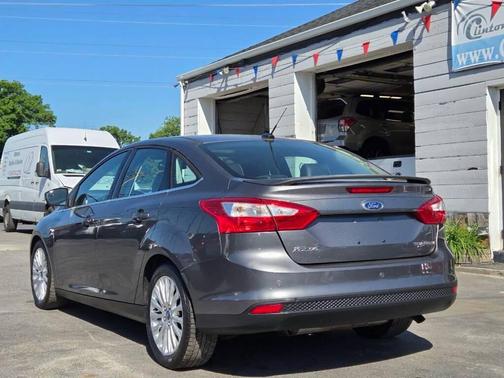 Sterling Gray Metallic 2012 Ford Focus Titanium