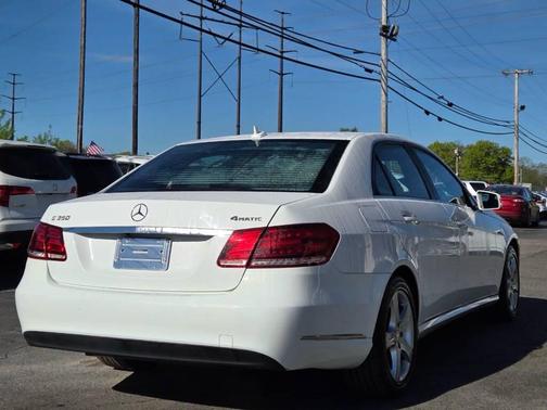 White 2015 Mercedes-Benz E-Class E 350 4MATIC AWD 4dr Sedan