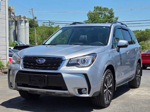 Ice Silver Metallic 2017 Subaru Forester 2.0XT Touring
