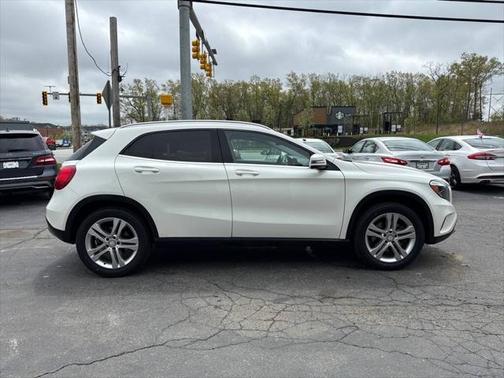 2015 Mercedes-Benz GLA-Class 4MATIC